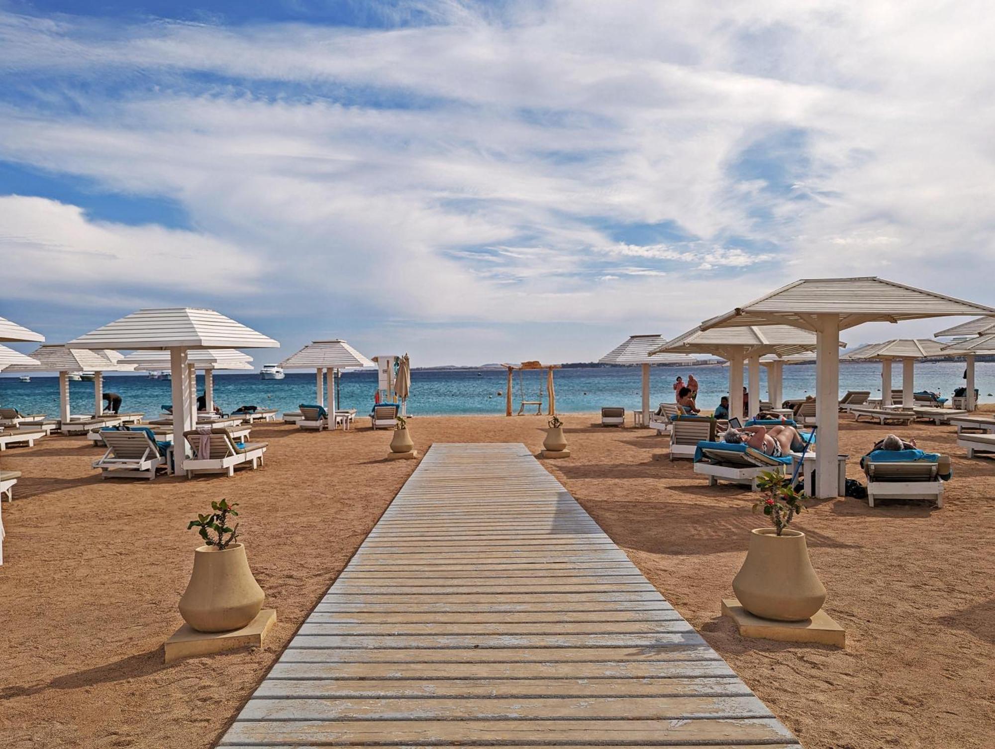 Kaisol Romance Resort Sahl Hasheesh - Adults Only Hurghada Bagian luar foto Beach at the Hilton Sharm El Menara